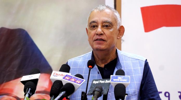 बीपीको छोरा भएकैले सजिलै चुनाव जिताइदिन्छन ः डा.शशांक