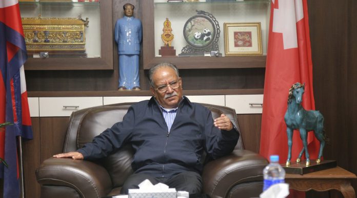 सरकार सय दिनमा भ्रष्टाचारी बचाउन मात्रै केन्द्रित ः प्रचण्ड