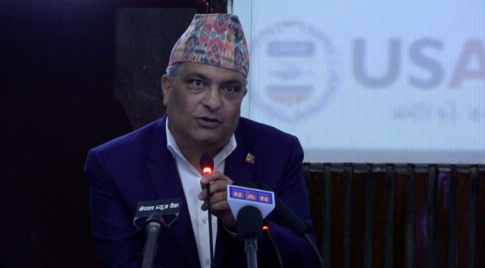 स्वास्थ्य स्वयंमसेविकाले नै मन्त्रालयको ईज्जत धान्ने काम गरेका छन् : सचिव पोखरेल