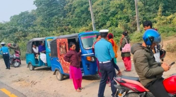 रौतहट ट्राफिक प्रहरीले उठायो १३ लाखभन्दा बढी राजश्व