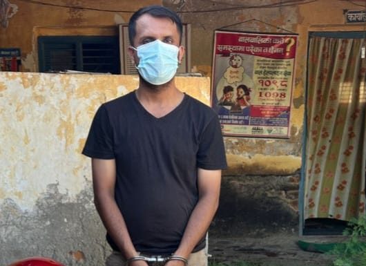 स्रोत नखुलेको रकम सहित एक जना पक्राउ