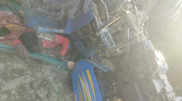 रौतहटमा ट्रयाक्टर दुर्घटना हुँदा चालकको मृत्यु ||